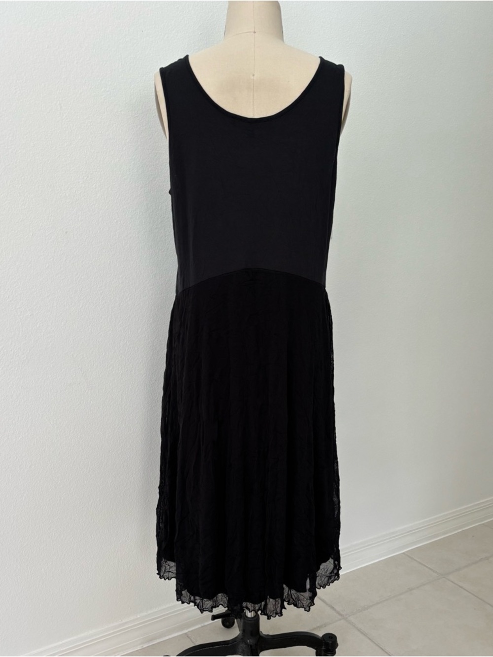 LIV By Habitat Black Crinkle Mesh Sleeveless Tank Dress NWOT Relaxed Lagenlook M - Picture 6 of 9